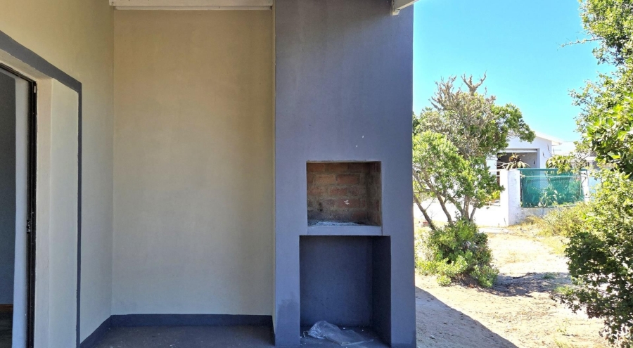3 Bedroom Property for Sale in Kleinbaai Western Cape